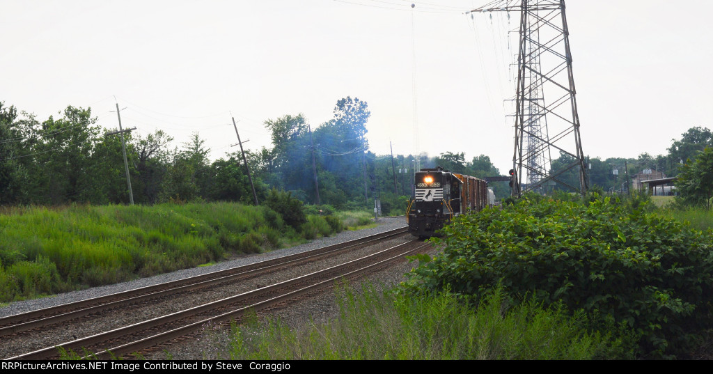 MA-1 East on Track 1 and slight Exhaust